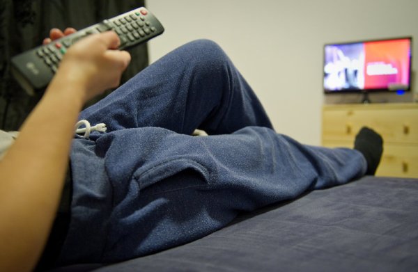 Der Franzose Émile Camuset hat die Jogginghose erfunden. Danke, Émile Camuset. - © Christoph Schmidt/dpa