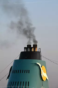 Kreuzfahrtschiff - © Foto: Carmen Jaspersen/Illustration