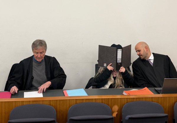 Die Angeklagte hat in dem Revisionsprozess eine mildere Strafe bekommen. (Archivbild) - © Nicole Schippers/dpa