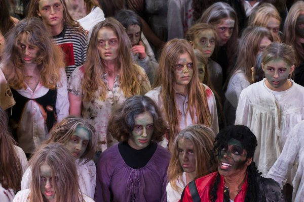 Das Lied ist aus den 1980er Jahren. - © Marcus Golejewski/dpa