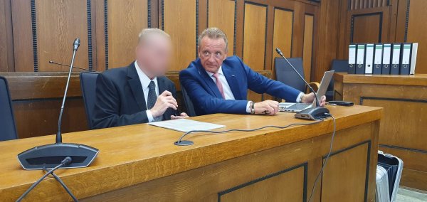 Der Ex-FDP-Kommunalpolitiker wurde zu acht Jahren Haft verurteilt. (Archivbild) - © Martin Höke/dpa