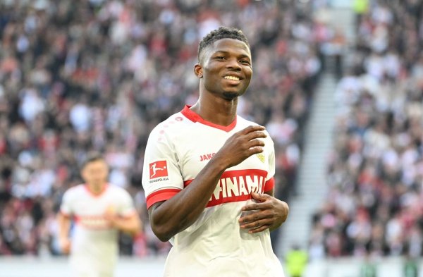 Aktuell gut drauf: Stuttgarts Offensivmann El Bilal Touré. - © Marijan Murat/dpa
