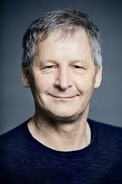 Schauspieler Gernot Schmidt gehört zu den Mitwirkenden der Lesung im Weserrenaissance-Museum. - © Landestheater Detmold