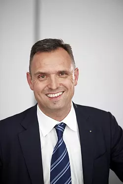 Sein Herz schl&auml;gt f&uuml;r Nepal: Axel von Hagen referiert. - &copy; privat