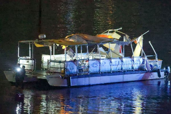 Der Bootsunfall in Florida endete für mindestens einen Menschen tödlich. - © Douglas R. Clifford/Tampa Bay Times/AP/dpa