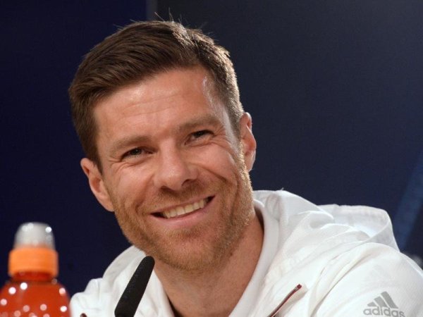 Xabi Alonso - © Foto: Andreas Gebert/dpa