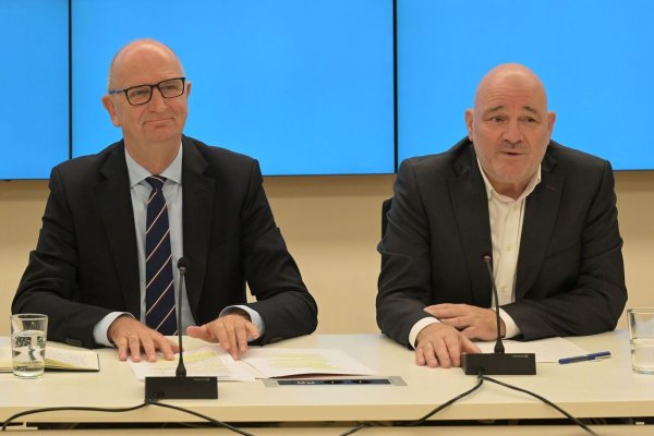 Die SPD von Ministerpräsident Dietmar Woidke und das BSW von Landeschef Robert Crumbach sind sich einig über einen Koalitionsvertrag (Archivbild). - © Michael Bahlo/dpa
