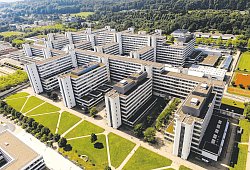 Blick auf die Universität Bielefeld - Jens Reddeker