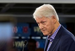Bill Clinton - Steve Helber/AP/dpa