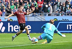 Hannover 96 - Arminia Bielefeld - Swen Pförtner/dpa