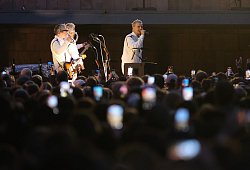 Album «Sterben in Karl-Marx-Stadt» von Kraftklub - Sebastian Willnow/dpa