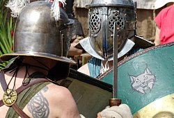 Gladiatoren in Aktion - AFM Oerlinghausen/Lduvues Nemesis