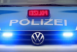 Die Polizei rückte in der Nacht auf die A 2 in Richtung Dortmund aus. - Symbolbild: Jens Reichenbach