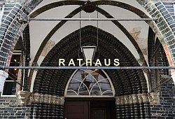 Rathaus - Christian Charisius/dpa