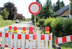 Durchfahrt verboten - Sandra Castrup