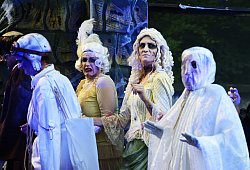 The Addams Family auf der Freilichtbühne - 1 - Nicole Ellerbrake