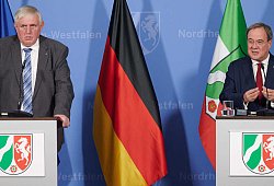 Pressekonferenz-2 - Picture Alliance