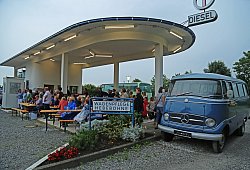 Freilichtmuseum lädt zur Tankstellenparty. - LWL/Robin Jaehne