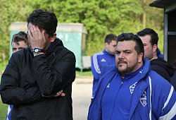 Sorgen in den Gesichtern - Sebastian Lucas