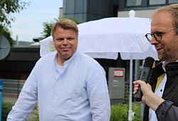 LZ-Wahlmobil in Barntrup - 1 - Kyrill von Matuschka