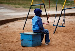 K&uuml;rzungen bei HIV und Aids treffen Frauen und Kinder besonders - Brian Inganga/AP/dpa