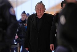 Französischer Schauspieler Gérard Depardieu - Aurelien Morissard/AP/dpa