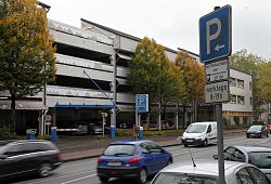 Wird abgerissen - Bernhard Preuß