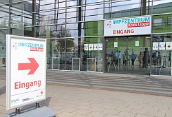 Impfzentrum - Nadine Uphoff