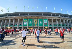 Olympiastadion Olympia Stadion Fussballstadion Aussenansicht Architektur aussen Arena Fussba - imago/ActionPictures