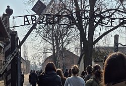 Gedenkfahrt des MWG nach Auschwitz - 1 - Bildrechte: Magdalena Botterbusch