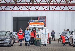 CT AUF - Sarah Jonek