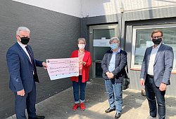 Spendenübergabe Sparkasse Paderborn-Detmold - Sparkasse Paderborn-Detmold