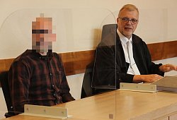 Landgericht Detmold - Janet König