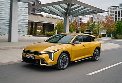 Fahransicht Kia K4 - Kia/dpa-tmn