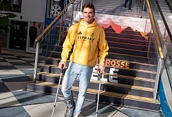 Olympia Einkleidung Sportler - Peter Kneffel/dpa