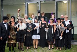 2050-voicepearls - VoicePearls