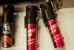 Pfefferspray - Daniel Karmann/dpa