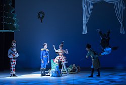 Nussknacker-Premiere - Landestheater/Björn Klein
