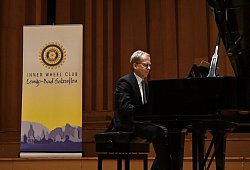 getattachmentthumbnail - 1 - Till Sadlowski