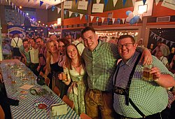 Oktoberfest Alverdissen - 1 - Nicole Ellerbrake