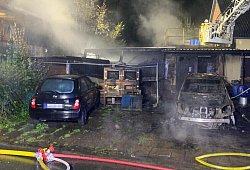 Brand in Schwelentrup - 1 - Feuerwehr Dörentrup