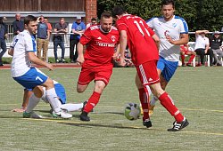 Zwei Postler, die heute spielen können - Sebastian Lucas