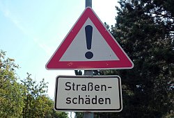 Asphaltarbeiten in Maspe - Symbolbild: Pixabay