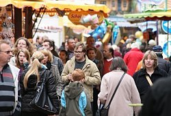 Verkaufsoffener Sonntag - Sandra Castrup