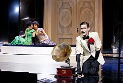 „Powder her Face“ - Landestheater/Birgit Hupfeld