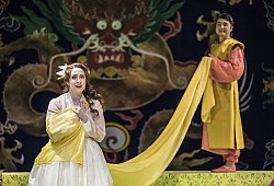 land-des-lachelns - Landestheater Detmold / Marc Lontzek