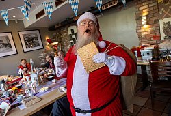 Seminar f&uuml;r angehende Weihnachtsm&auml;nner - Thomas Banneyer/dpa