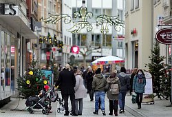 Einkaufen Innenstadt Adventsamstag Black Friday - Frank-Michael Kiel-Steinkamp (Symbolbild)