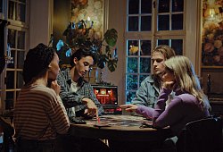 Schön gruseln – Sieben Spiele zu Halloween - Simba Dickie Group/dpa-tmn