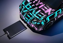 Induktionsladen bei Porsche - Porsche AG/dpa-tmn